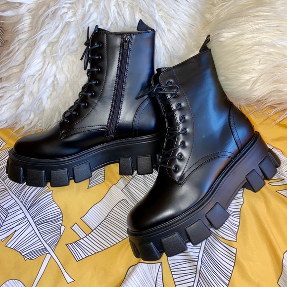 ASOS Grunge Platform Combat Booties - Picture 2 of 4
